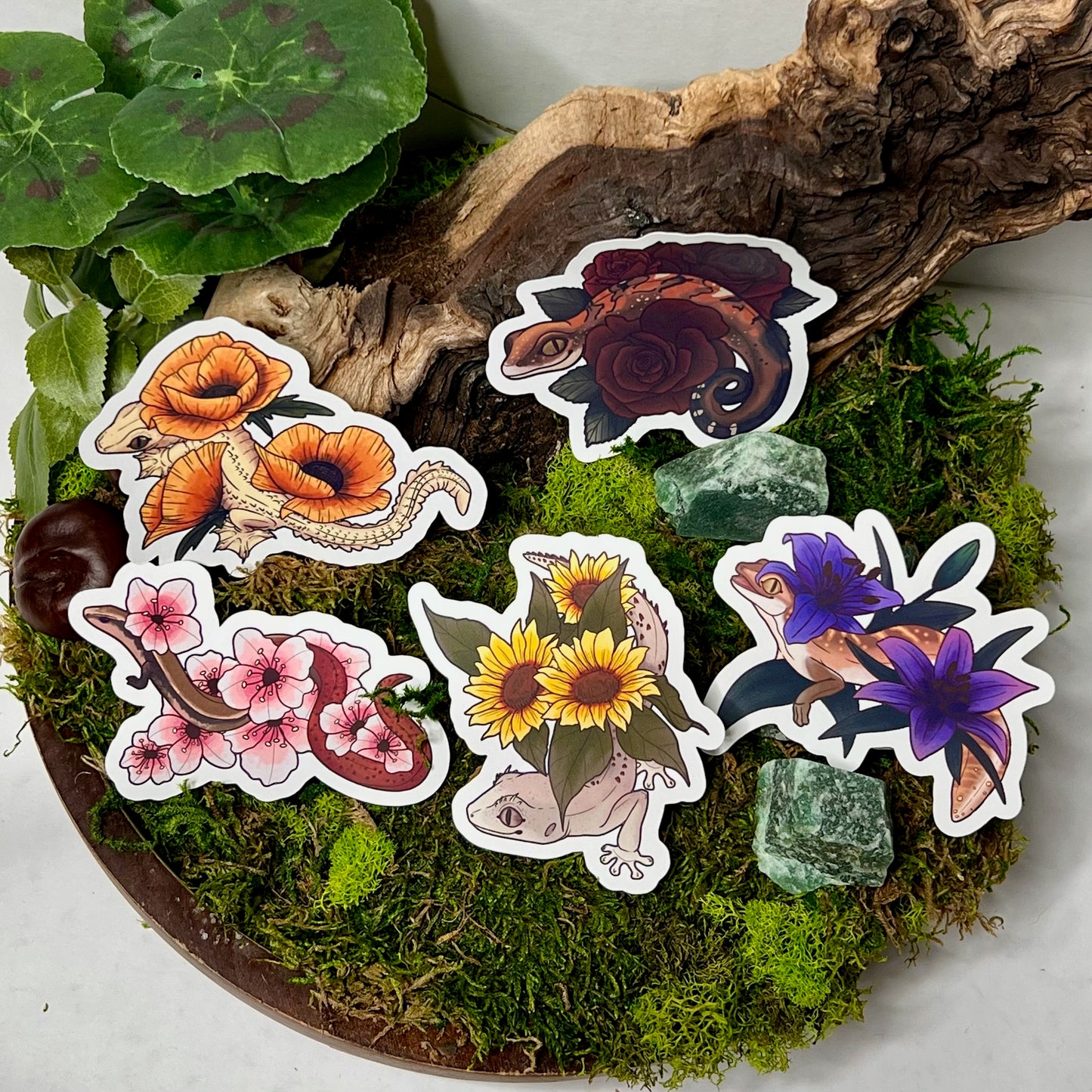 Stone Gecko Lilies Glossy Sticker