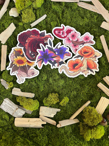 Cat Gecko Roses Glossy Sticker